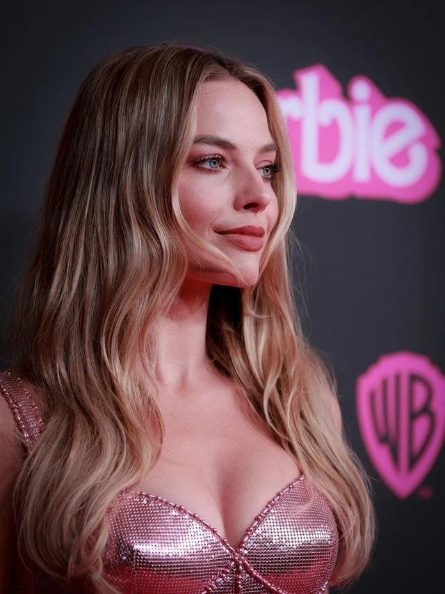 Margot Robbie: From Small-Town Dreamer to Hollywood Powerhouse